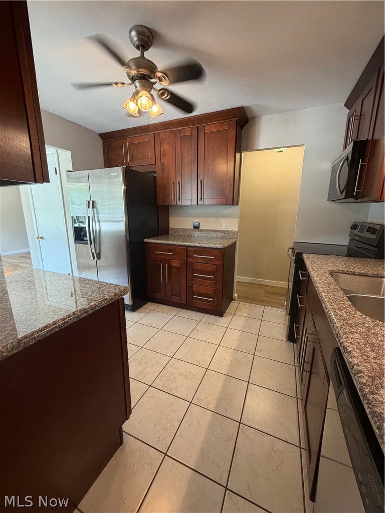 2104 Walter Road Westlake, OH 44145 - Photo 10 of 30