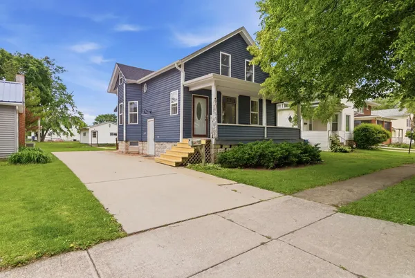 $265,000 | 115 East Waupansie Street, Dwight, IL 60420