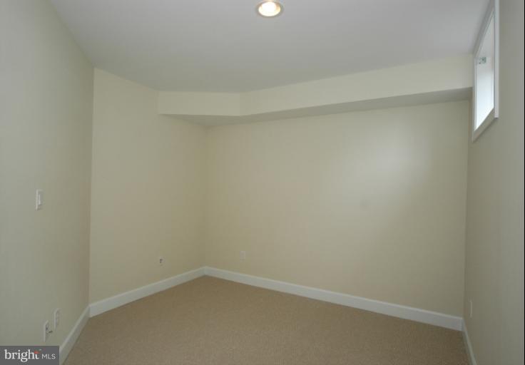 7663 Midtown Road Fulton, MD 20759 - Photo 19 of 20 Den