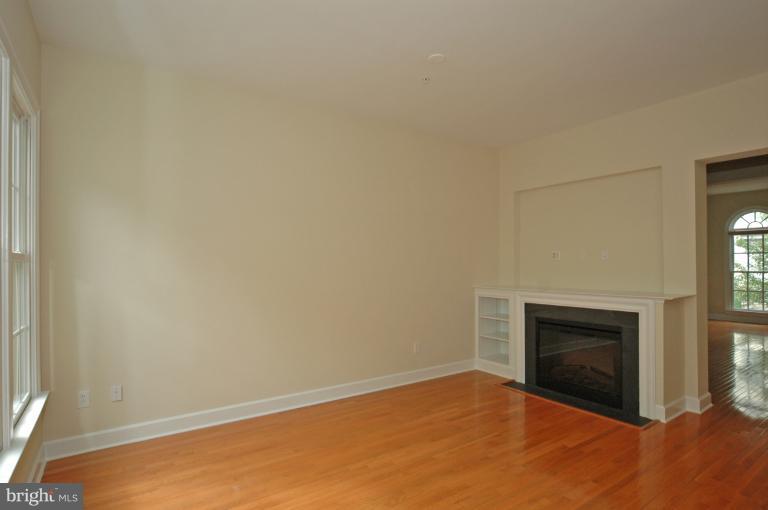 7663 Midtown Road Fulton, MD 20759 - Photo 9 of 20 Family Room