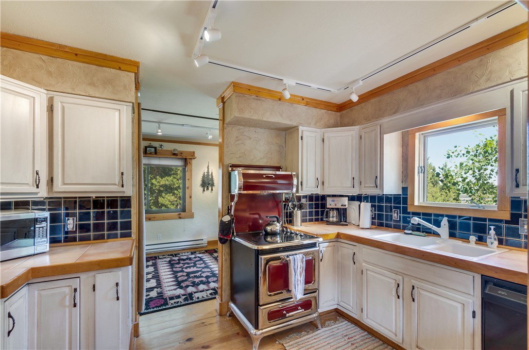 197 Moonstone Road Breckenridge, CO 80424 - Photo 11 of 25 Gallery Image 11