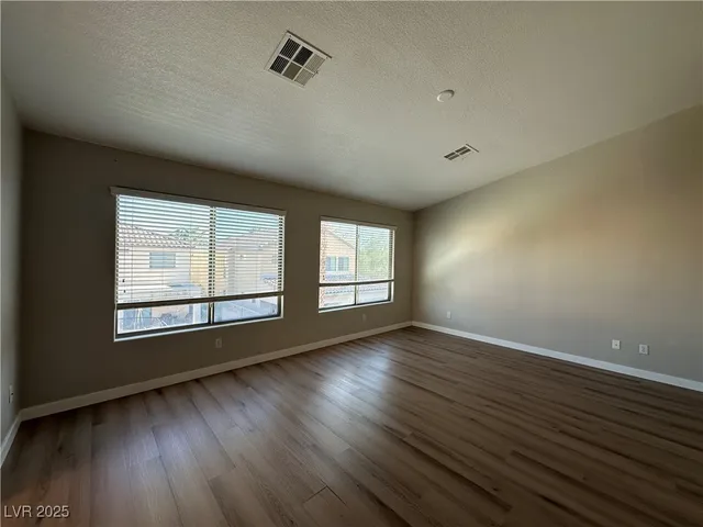 $2,599 | 6084 Villa Trieste Court, Las Vegas, NV 89113