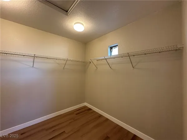 $2,599 | 6084 Villa Trieste Court, Las Vegas, NV 89113