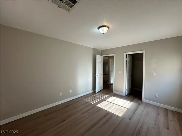 $2,599 | 6084 Villa Trieste Court, Las Vegas, NV 89113