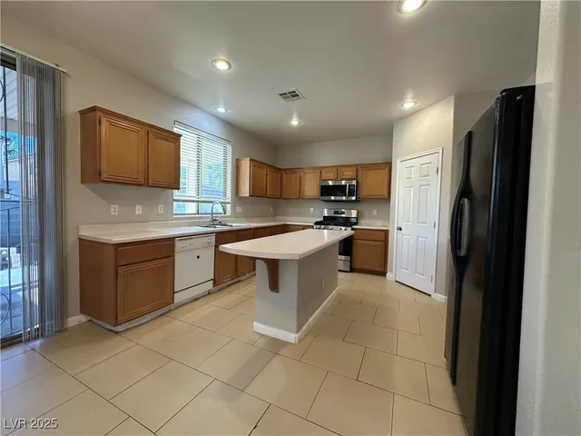 $2,599 | 6084 Villa Trieste Court, Las Vegas, NV 89113
