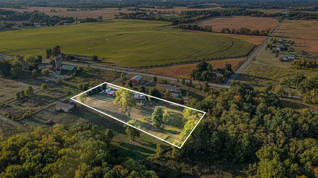 $299,900 | 13191 Harder Road, Three Rivers, MI 49093