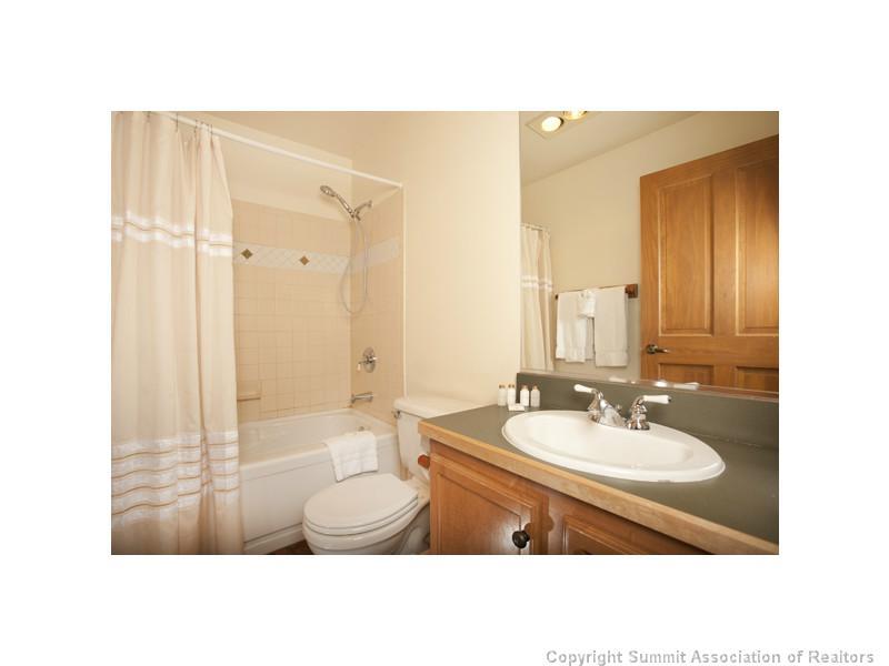 91 River Run Road, Unit 8113 Keystone, CO 80435 - Photo 7 of 11 Gallery Image 7