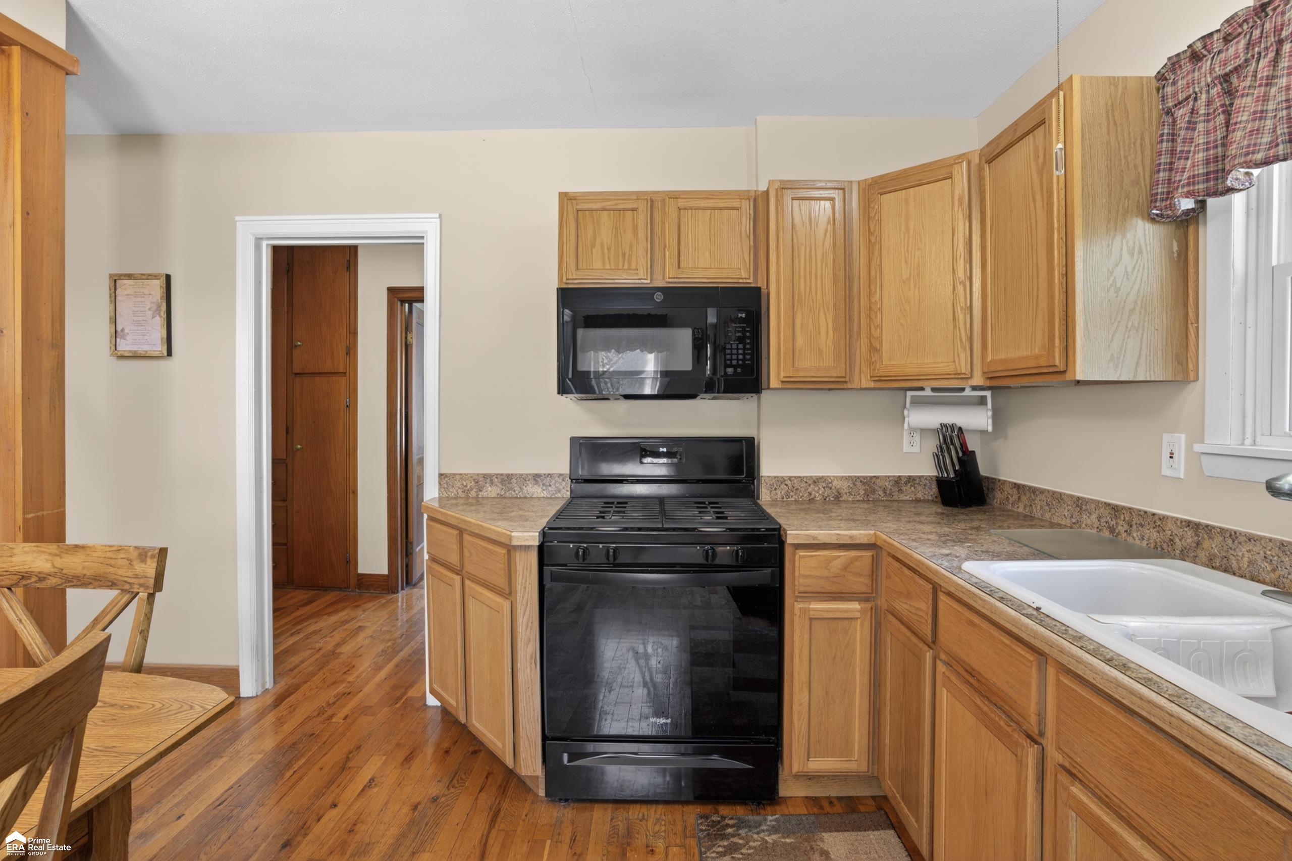 2292 North Belsay Road Burton, MI 48509 - Photo 32 of 86
