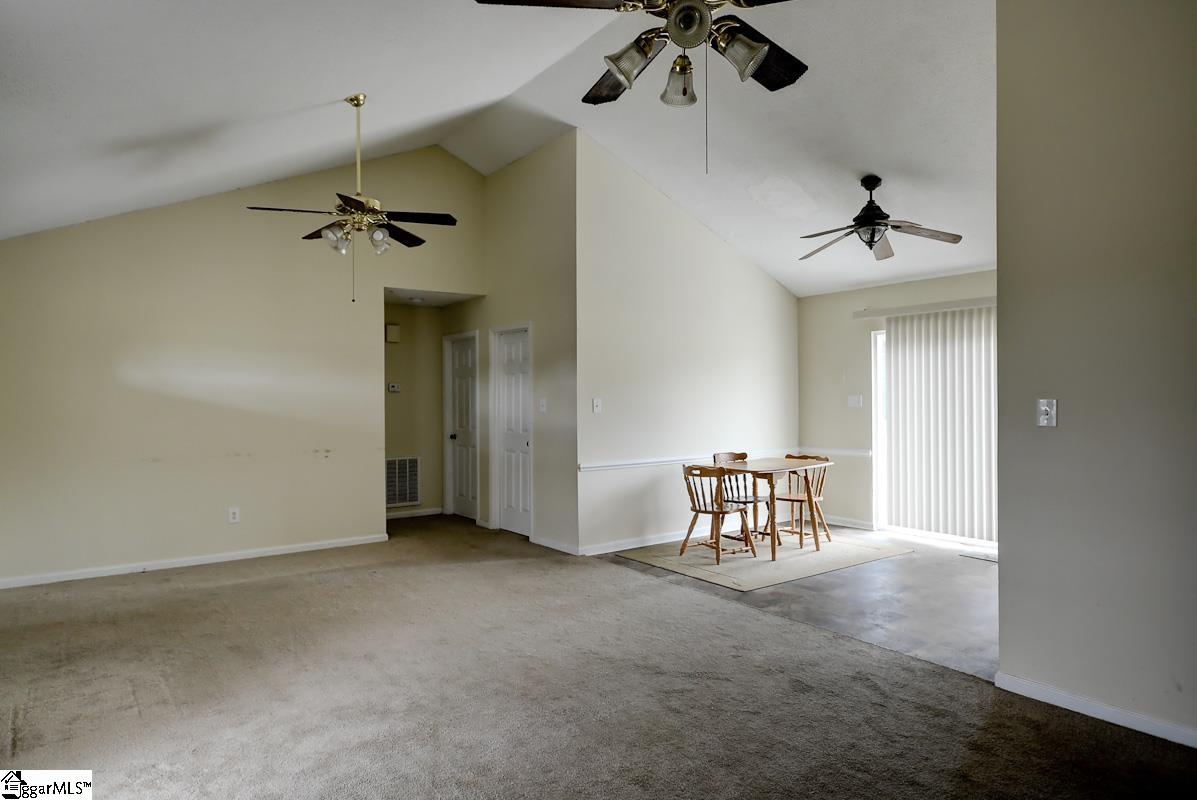 218 Dillard Road Duncan, SC 29334 - Photo 22 of 23 Gallery Image 22