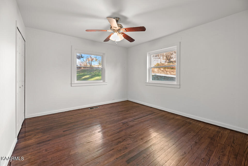 155 Georgia Avenue Oak Ridge, TN 37830 - Photo 18 of 22 Grga155 (54)
