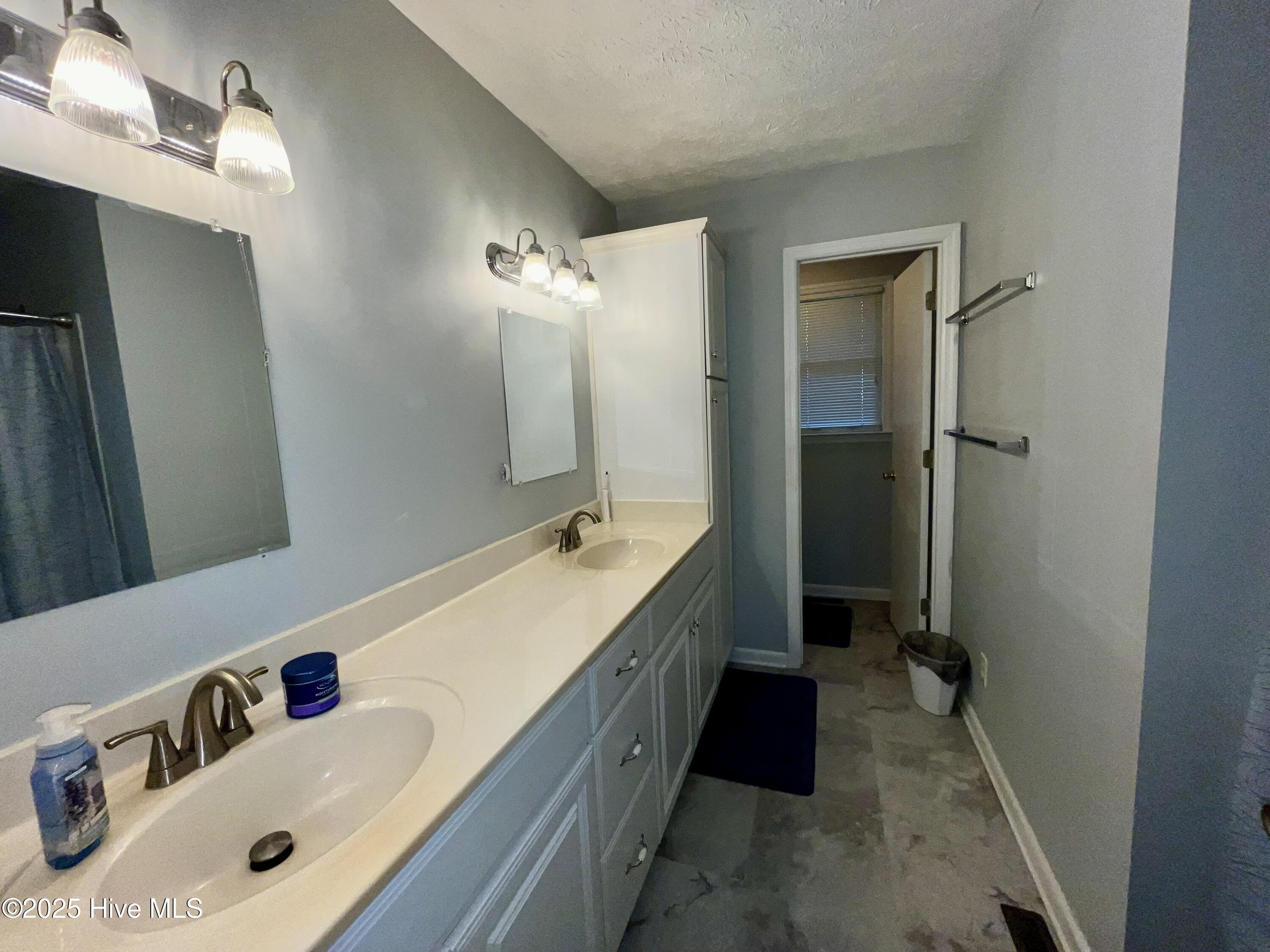 409 Forest Road Laurinburg, NC 28352 - Photo 17 of 33 IMG_8038