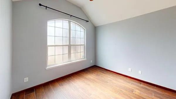 $2,200 | 9212 Bedford Lane, McKinney, TX 75071