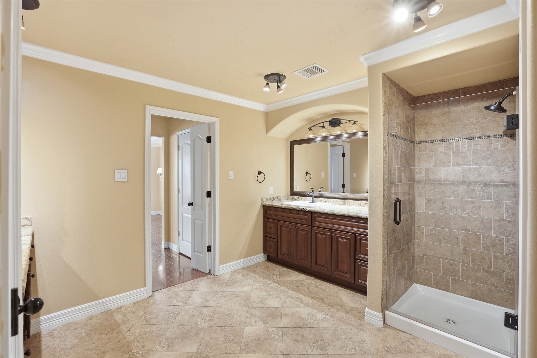 7426 Hollister Spring Houston, TX 77040 - Photo 21 of 36