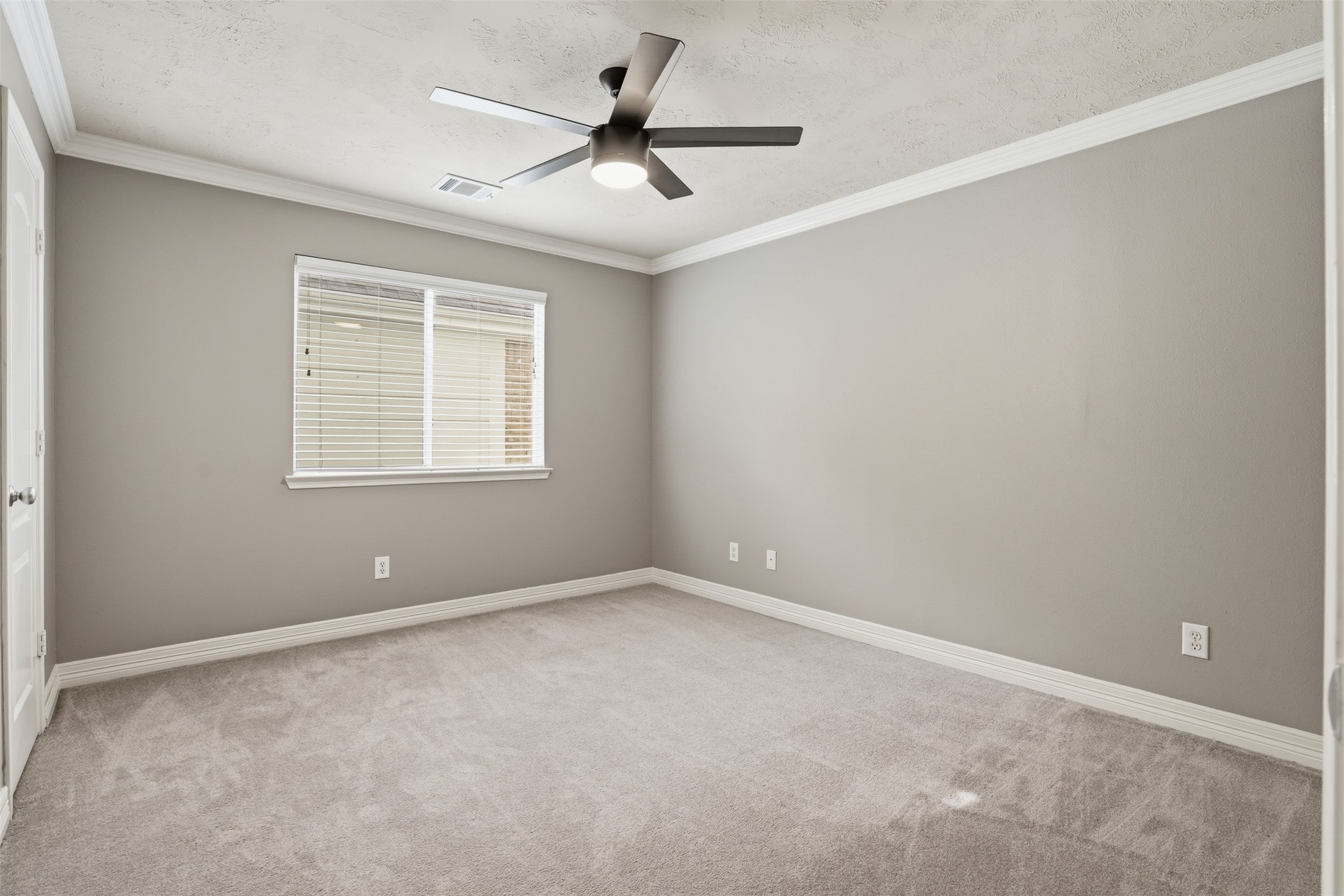 7426 Hollister Spring Houston, TX 77040 - Photo 23 of 36