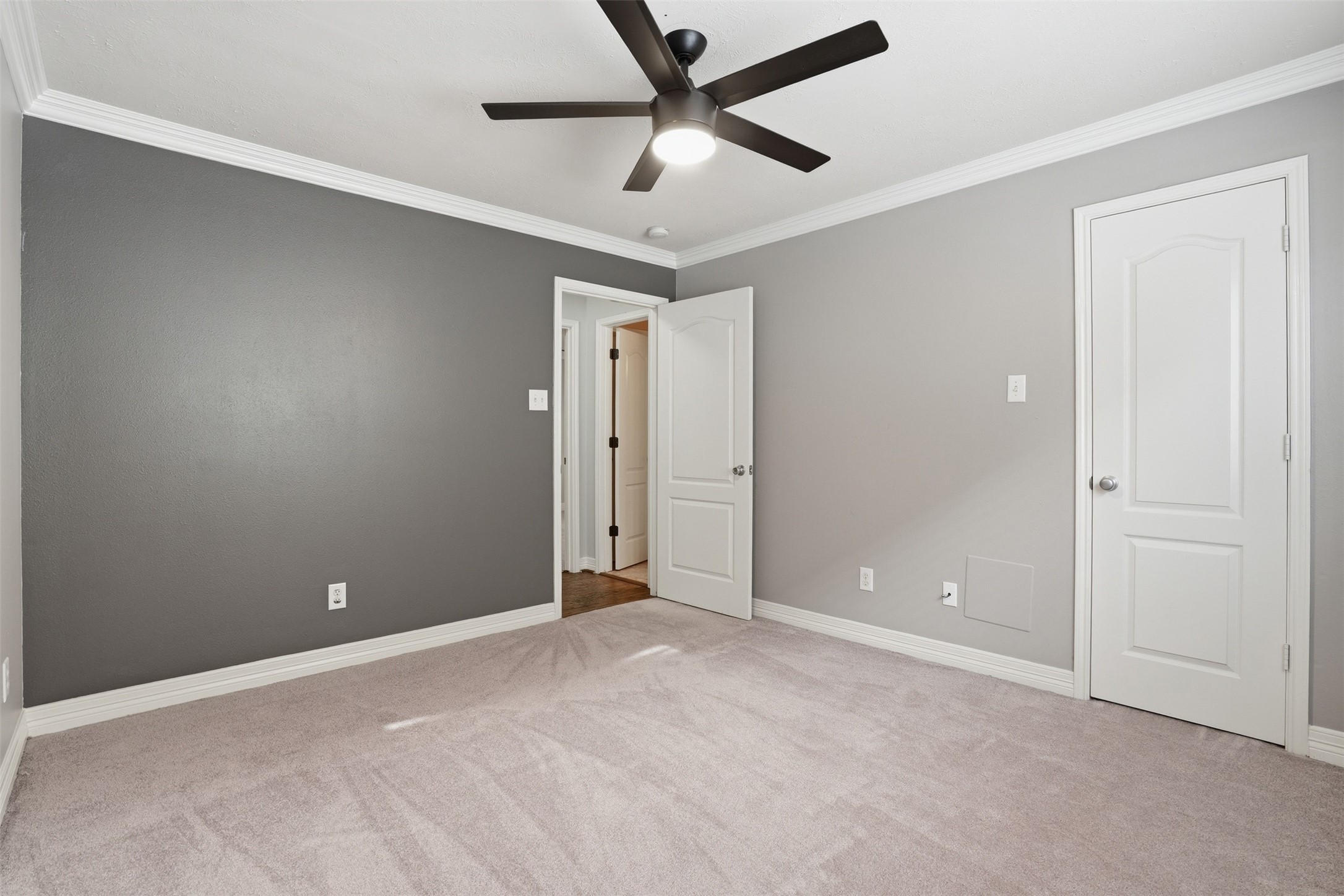 7426 Hollister Spring Houston, TX 77040 - Photo 25 of 36