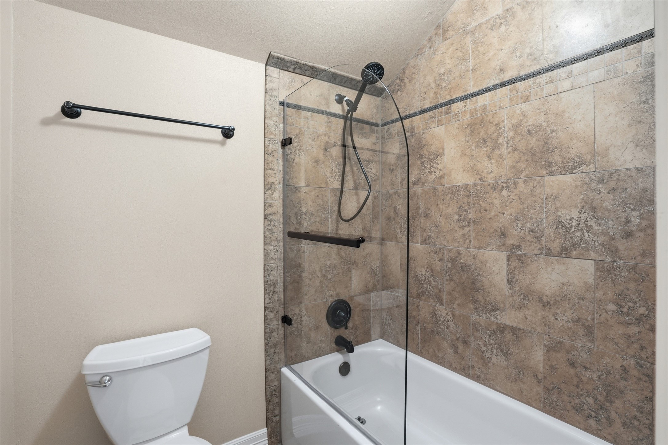 7426 Hollister Spring Houston, TX 77040 - Photo 31 of 36