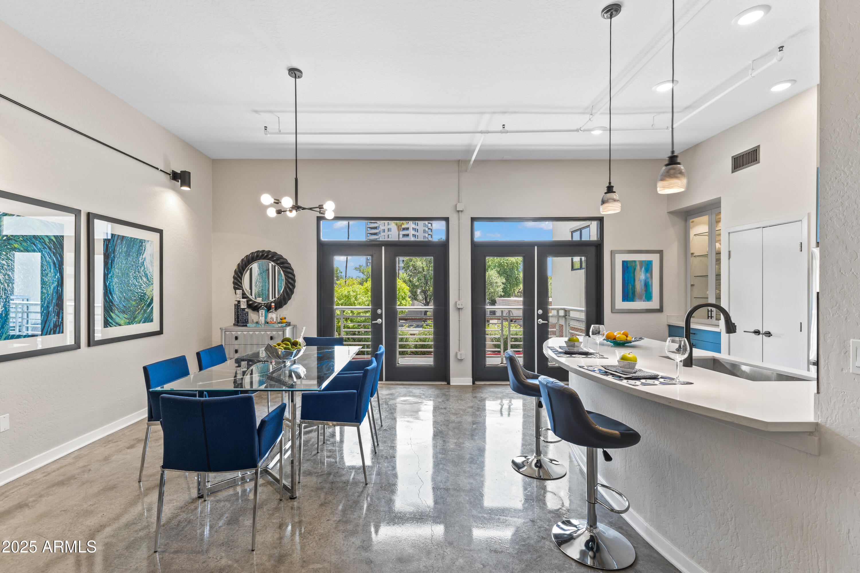 914 East Osborn Road, Unit 208 Phoenix, AZ 85014 - Photo 12 of 53 914 Osborn #208---7