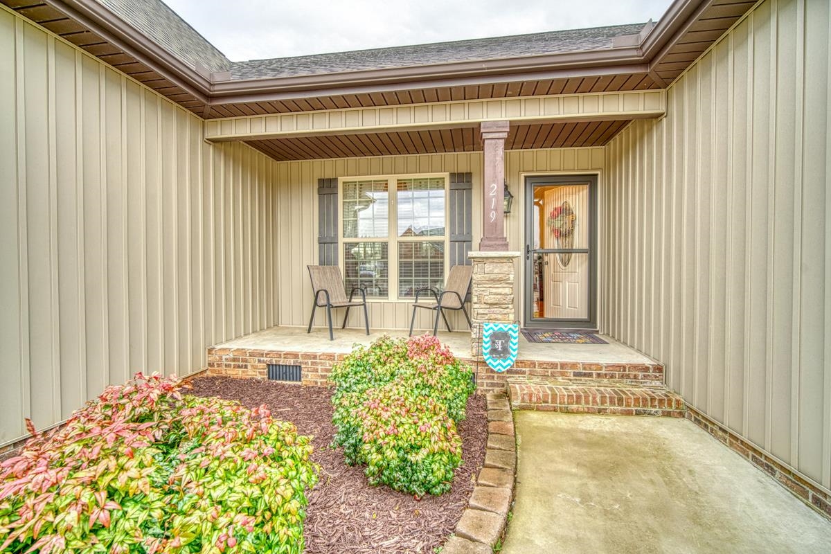 219 Anna Drive Inman, SC 29349 - Photo 2 of 36 Gallery Image 2