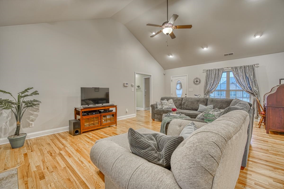 219 Anna Drive Inman, SC 29349 - Photo 5 of 36 Gallery Image 5