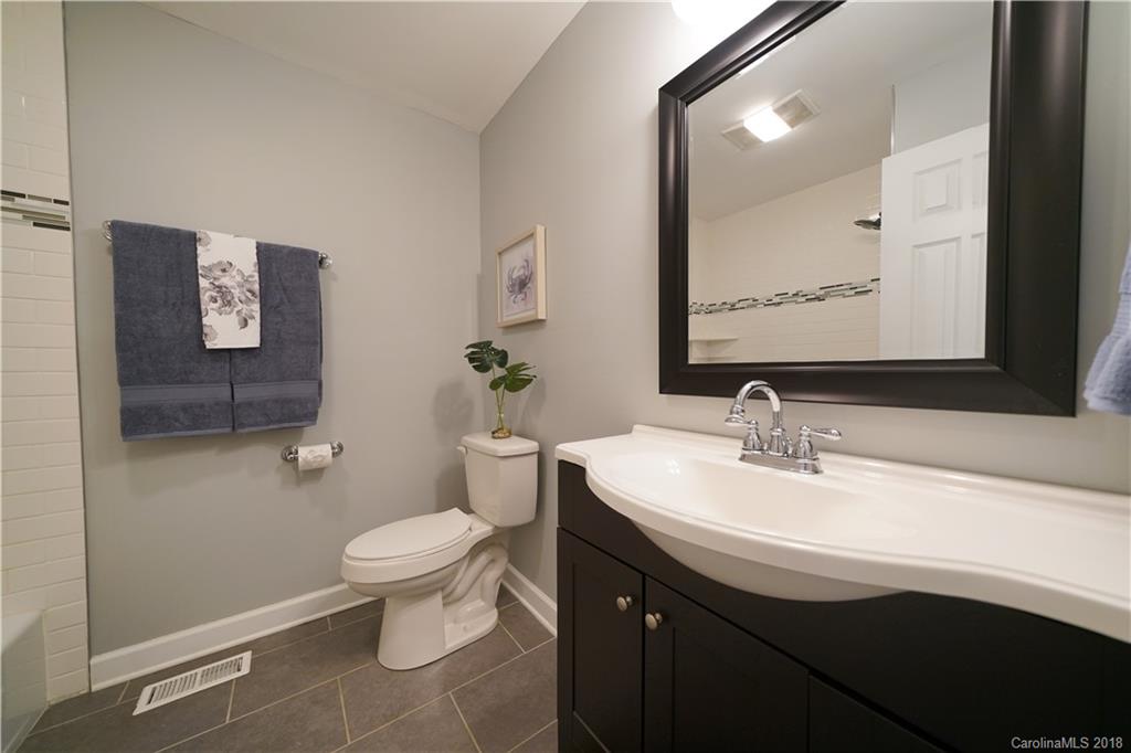 6444 Montpelier Road Charlotte, NC 28210 - Photo 16 of 27