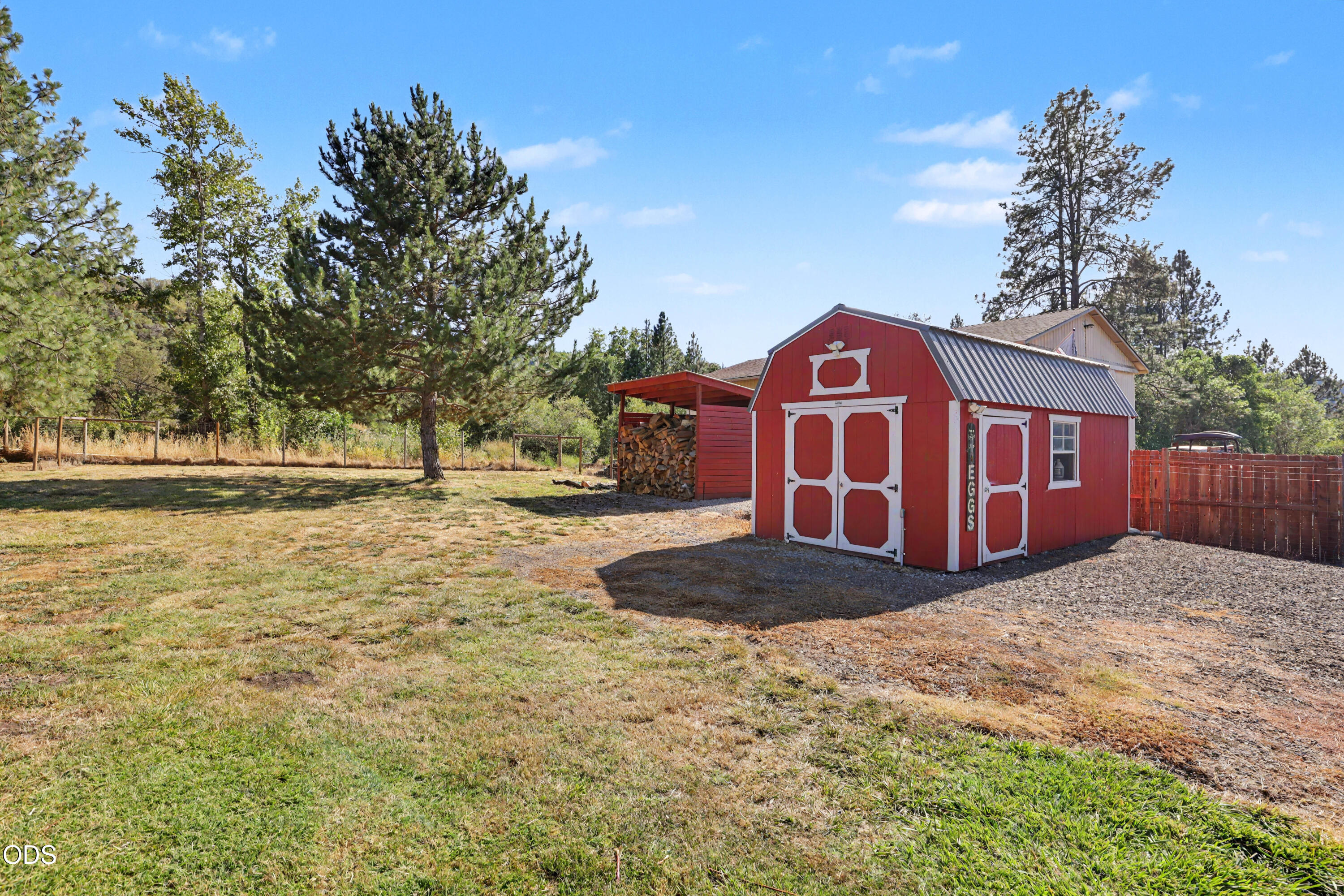 6575 Old Stage Road Central Point, OR 97502 - Photo 50 of 58