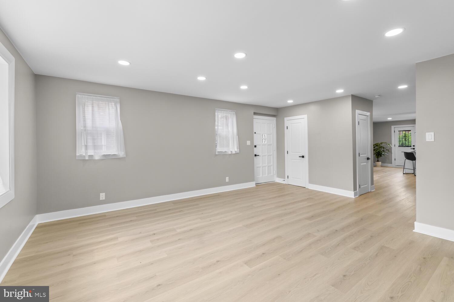 1051 Vernon Road Philadelphia, PA 19150 - Photo 9 of 43 Gallery Image 9