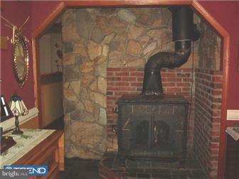 58 Idolstone Road Levittown, PA 19057 - Photo 11 of 11 Dining Room