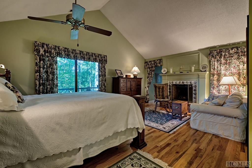 166 Crestwood Road Cashiers, NC 28717 - Photo 9 of 23 Gallery Image 9