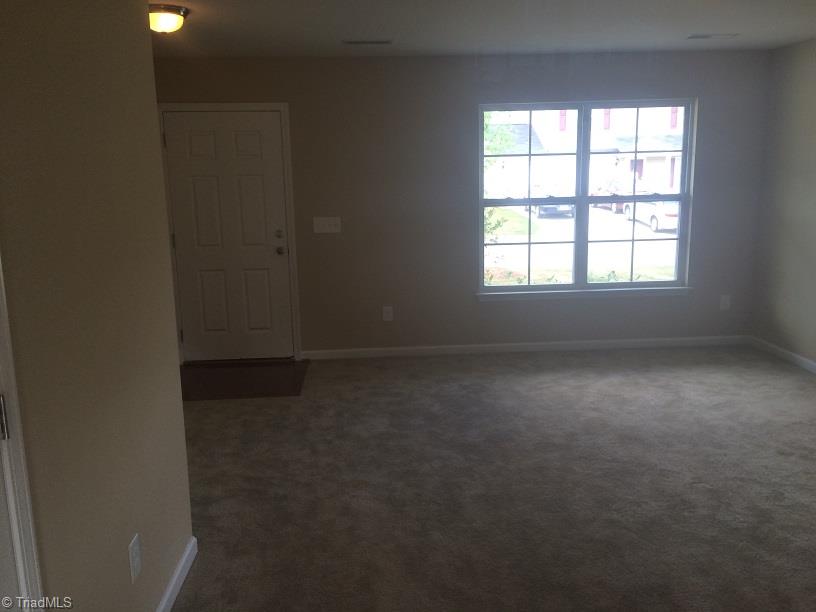 1002 Pitman Road, Unit 31 Greensboro, NC 27406 - Photo 2 of 5 Gallery Image 2