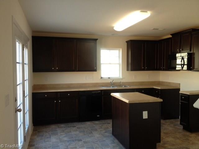 1002 Pitman Road, Unit 31 Greensboro, NC 27406 - Photo 5 of 5 Gallery Image 5