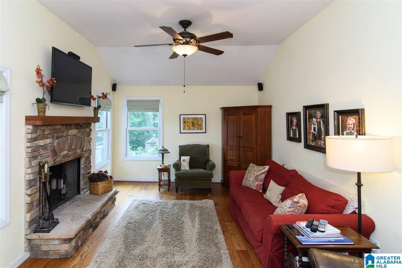 1911 Saulter Road Birmingham, AL 35209 - Photo 4 of 44