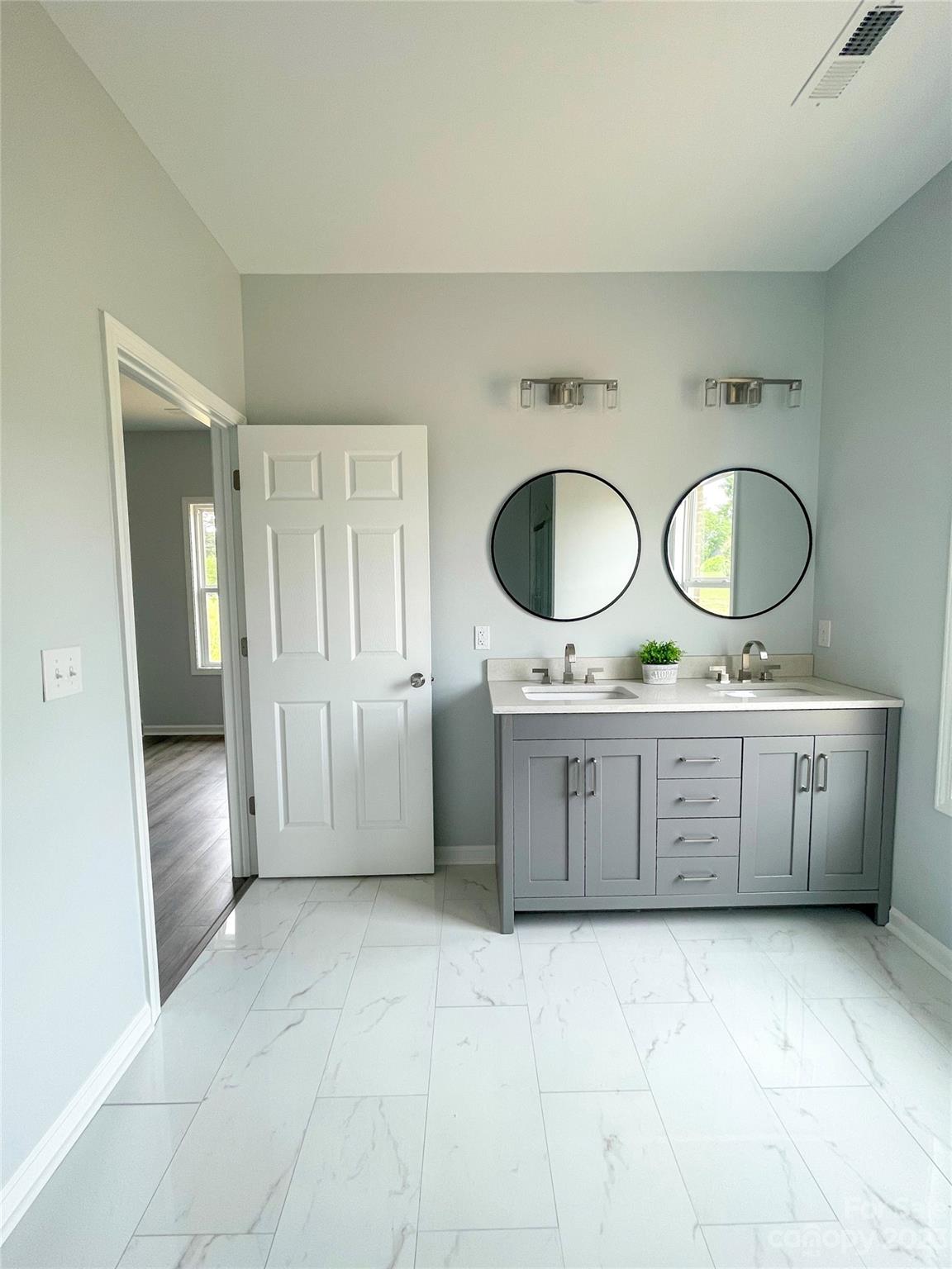 3516 Cloninger Road Dallas, NC 28034 - Photo 11 of 34 Gallery Image 11