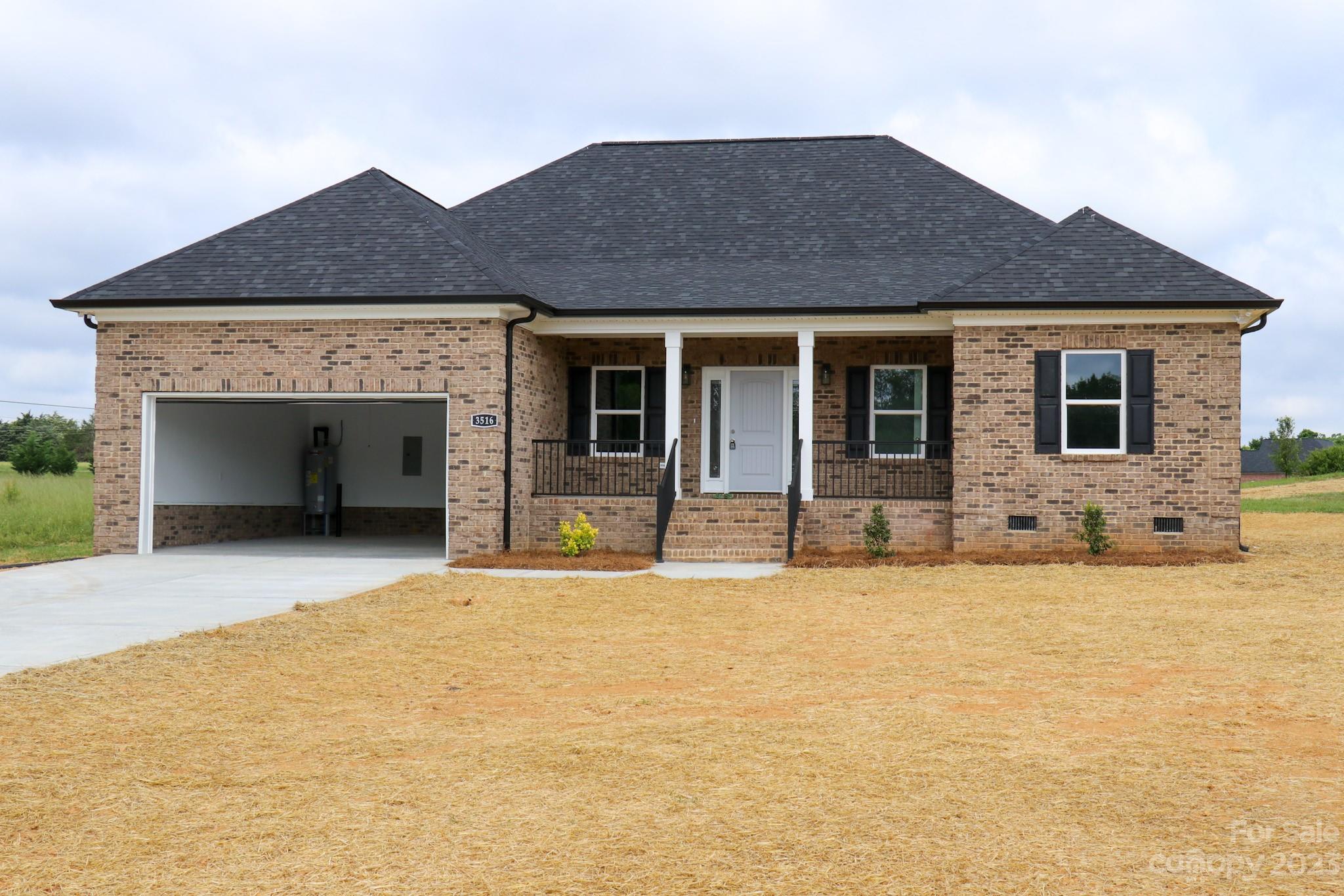 3516 Cloninger Road Dallas, NC 28034 - Photo 2 of 34 Gallery Image 2