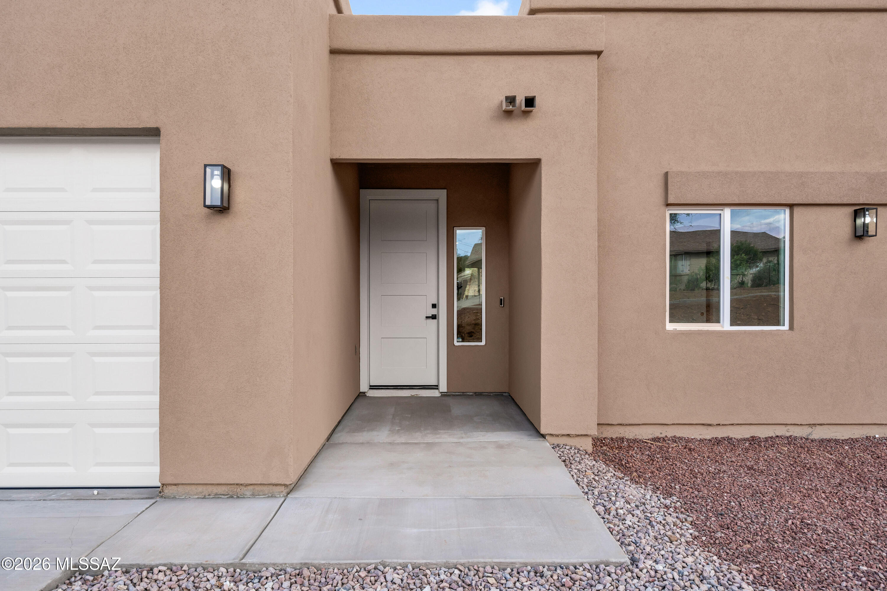 410 Camino Osito Rio Rico, AZ 85648 - Photo 4 of 33