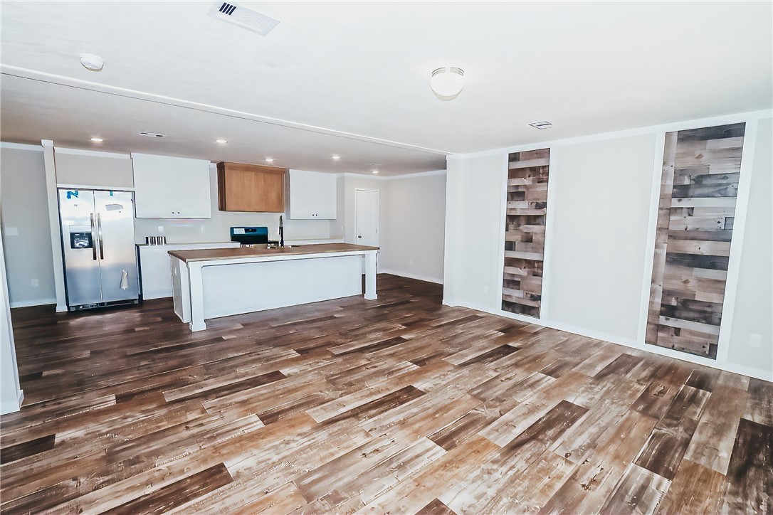 71 Jamies Way Jesup, GA 31545 - Photo 3 of 10