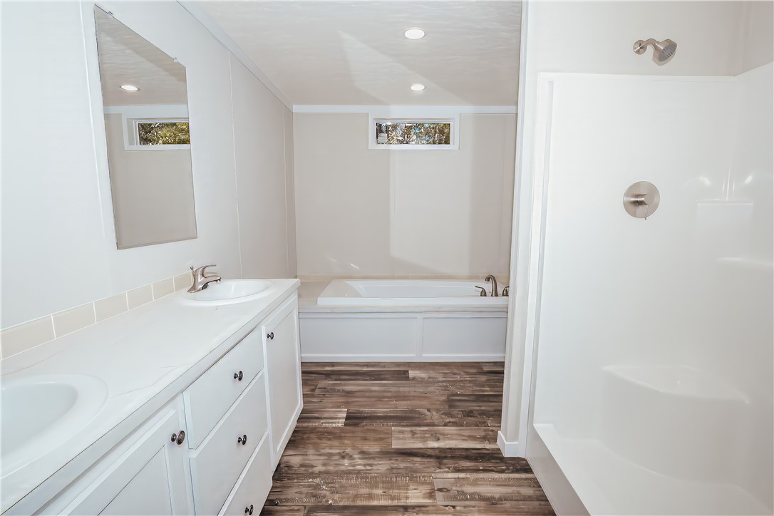 71 Jamies Way Jesup, GA 31545 - Photo 8 of 10