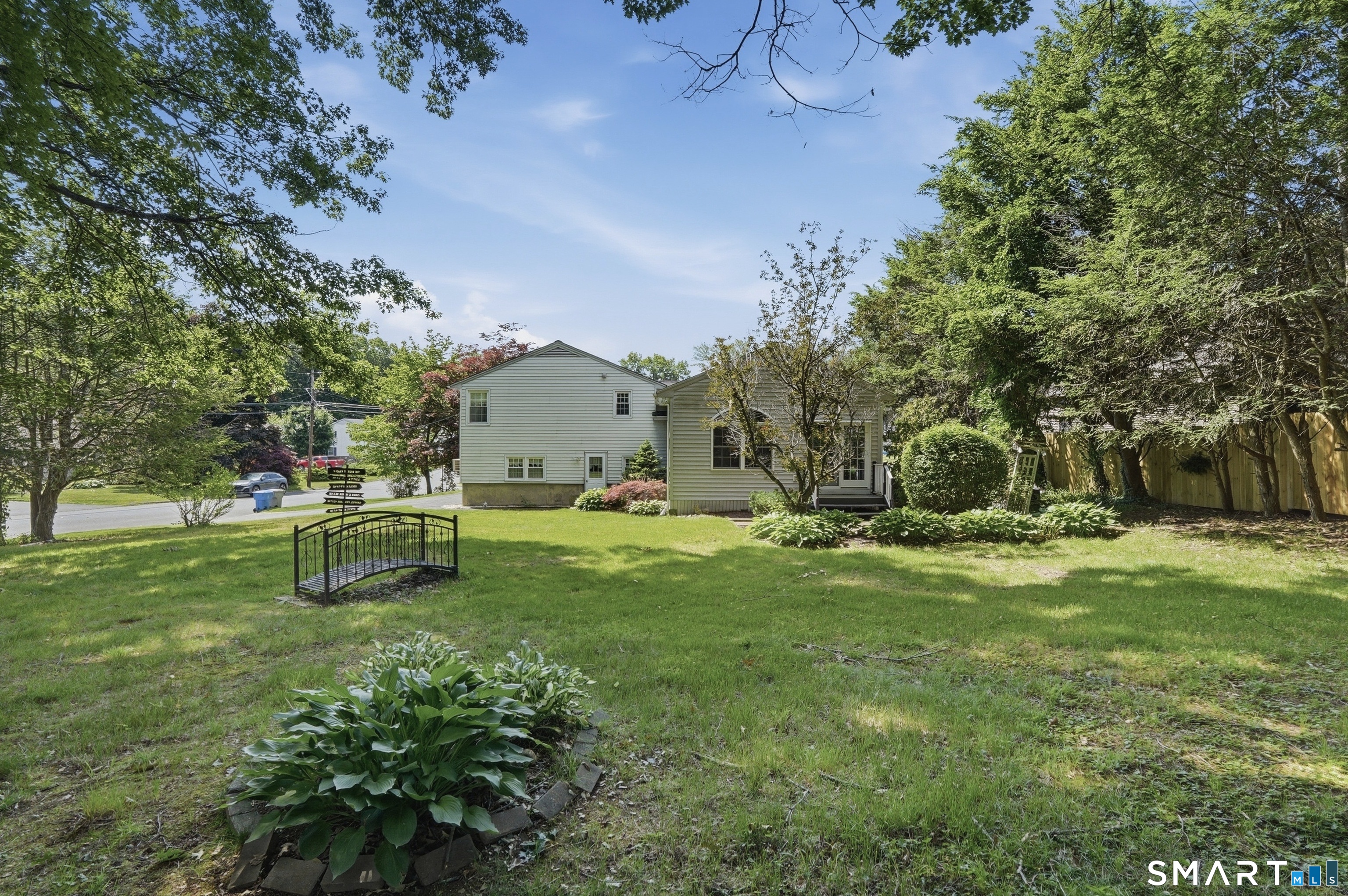 425 Sonstrom Road Bristol, CT 06010 - Photo 27 of 32