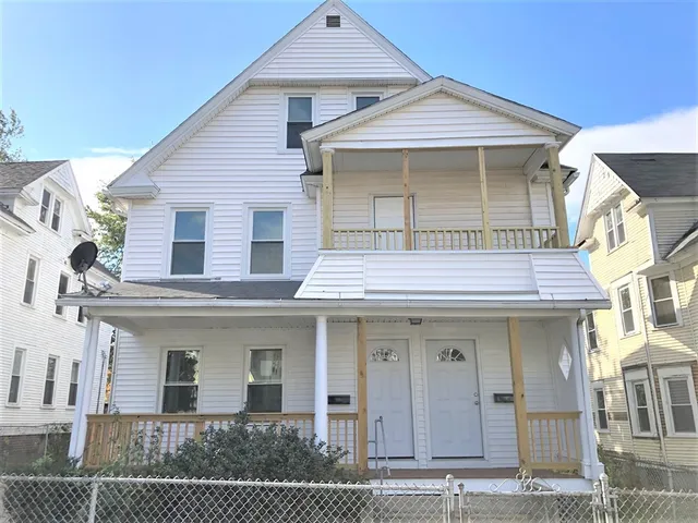 $2,300 | 20 Malden Street, Unit 2, Springfield, MA 01108