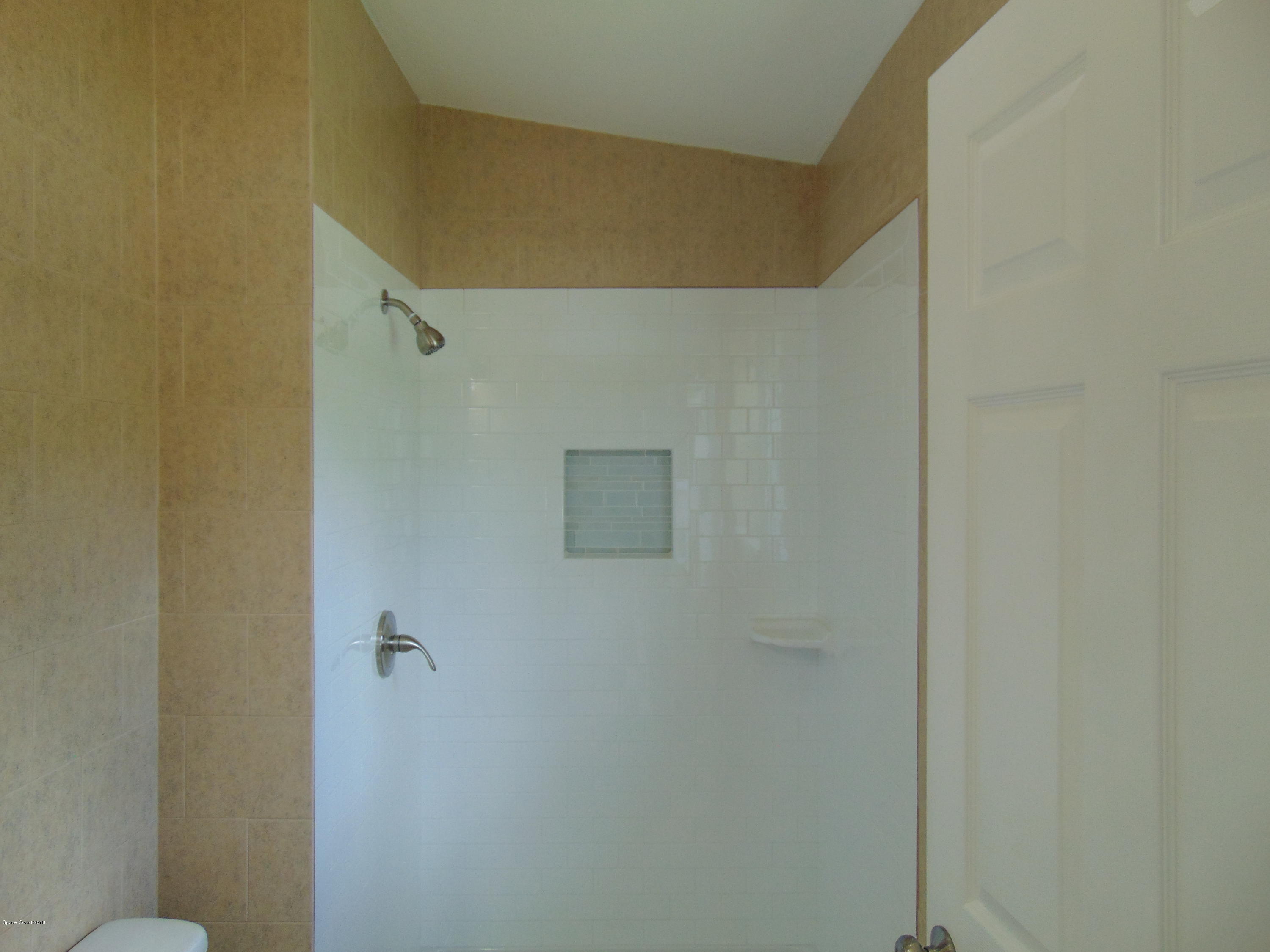 1031 Degroodt Road Southwest Palm Bay, FL 32908 - Photo 15 of 16 DSC03383