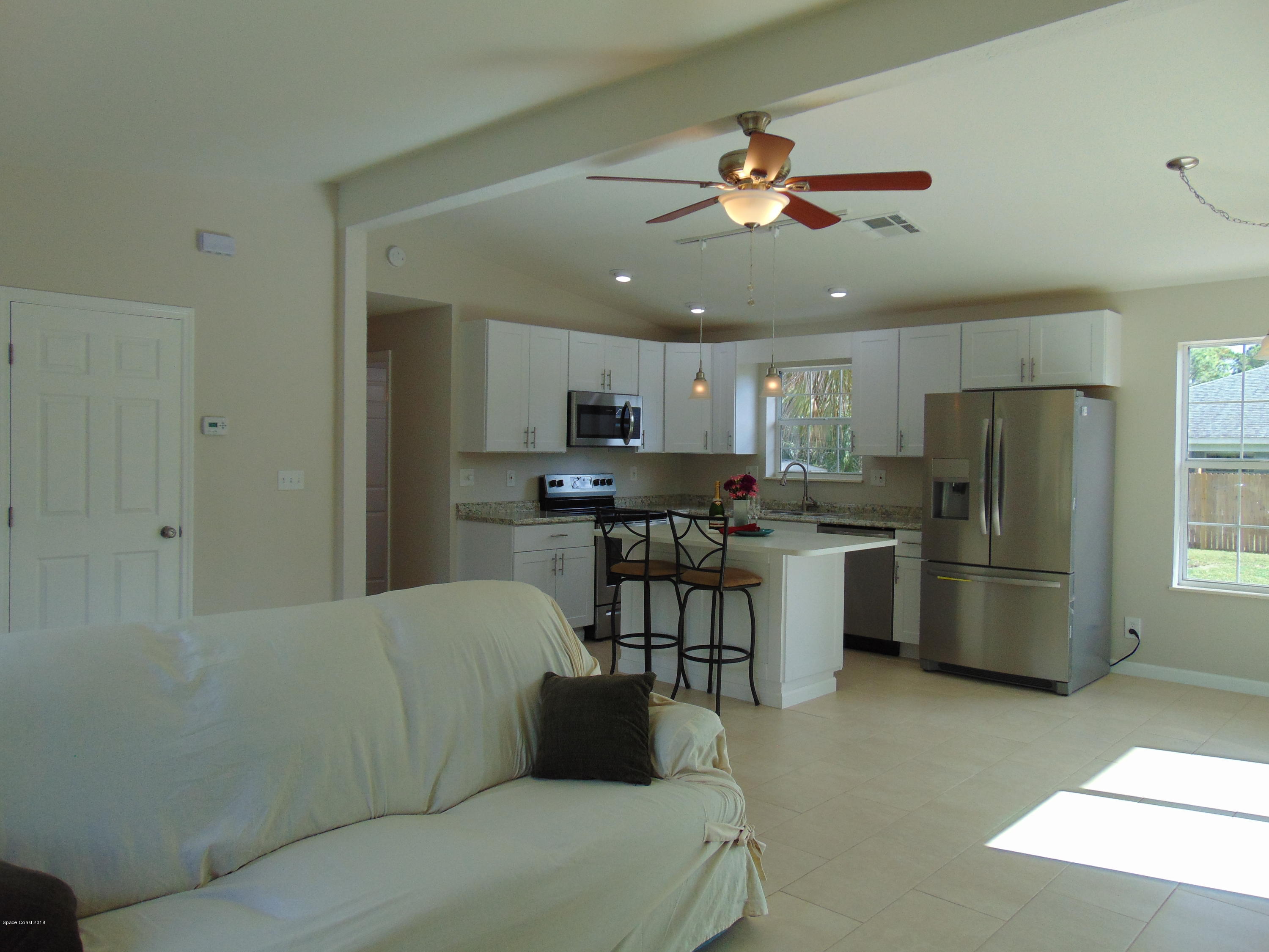 1031 Degroodt Road Southwest Palm Bay, FL 32908 - Photo 10 of 16 DSC03354