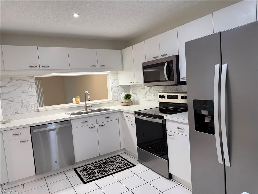 7750 Jewel Lane, Unit 101 Naples, FL 34109 - Photo 4 of 33