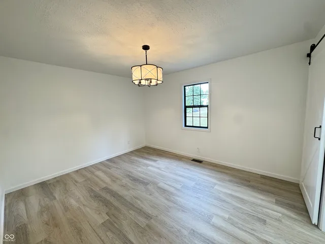 $292,000 | 930 Sunset Drive, Covington, IN 47932