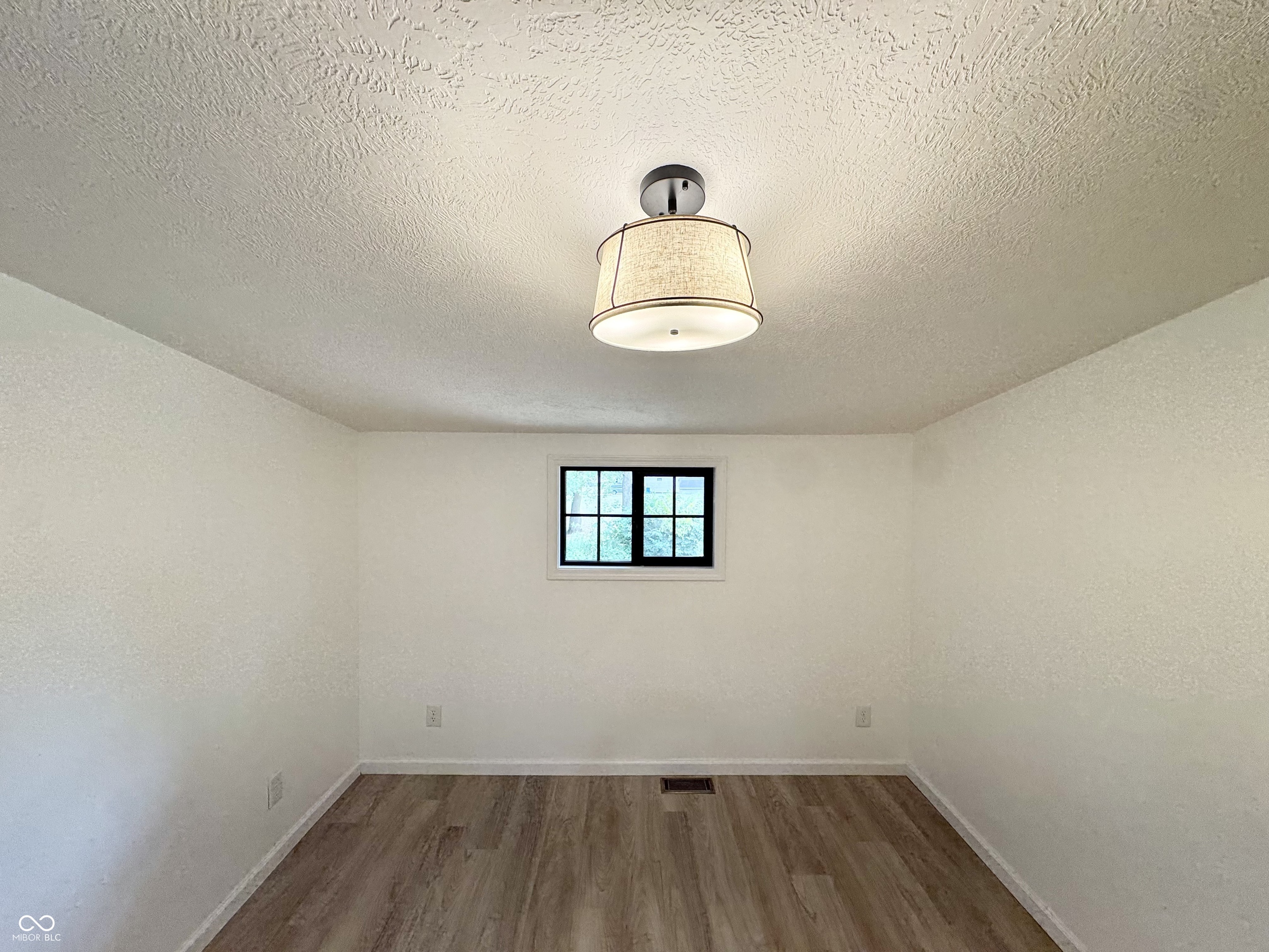 930 Sunset Drive Covington, IN 47932 - Photo 23 of 42