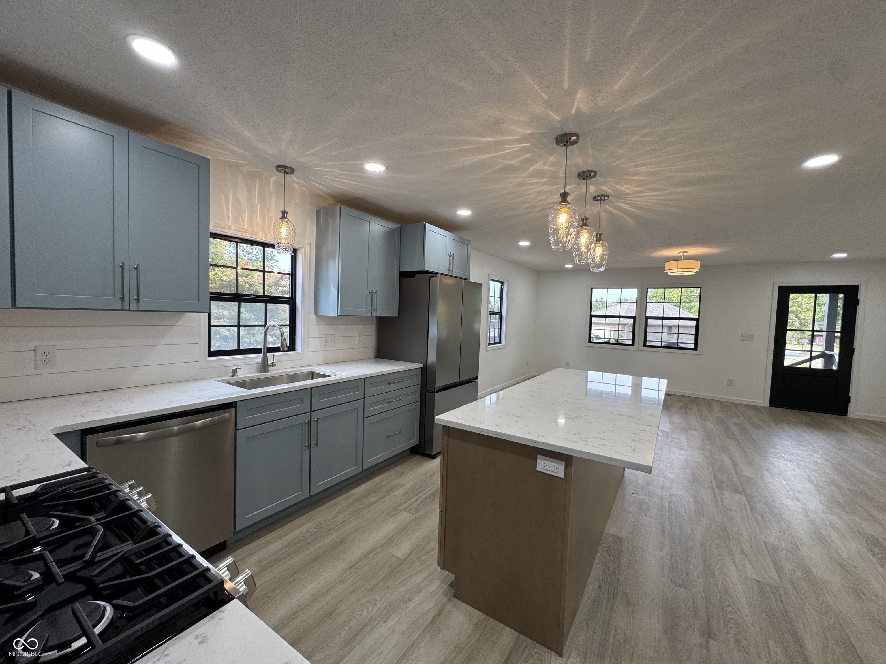 930 Sunset Drive Covington, IN 47932 - Photo 10 of 42