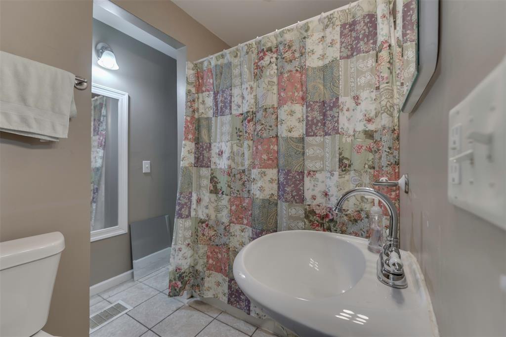 204 Railroad Street Elizabethtown, IN 47232 - Photo 27 of 42