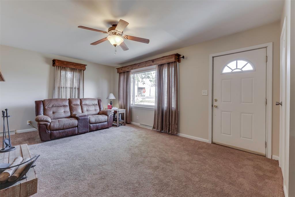 204 Railroad Street Elizabethtown, IN 47232 - Photo 6 of 42