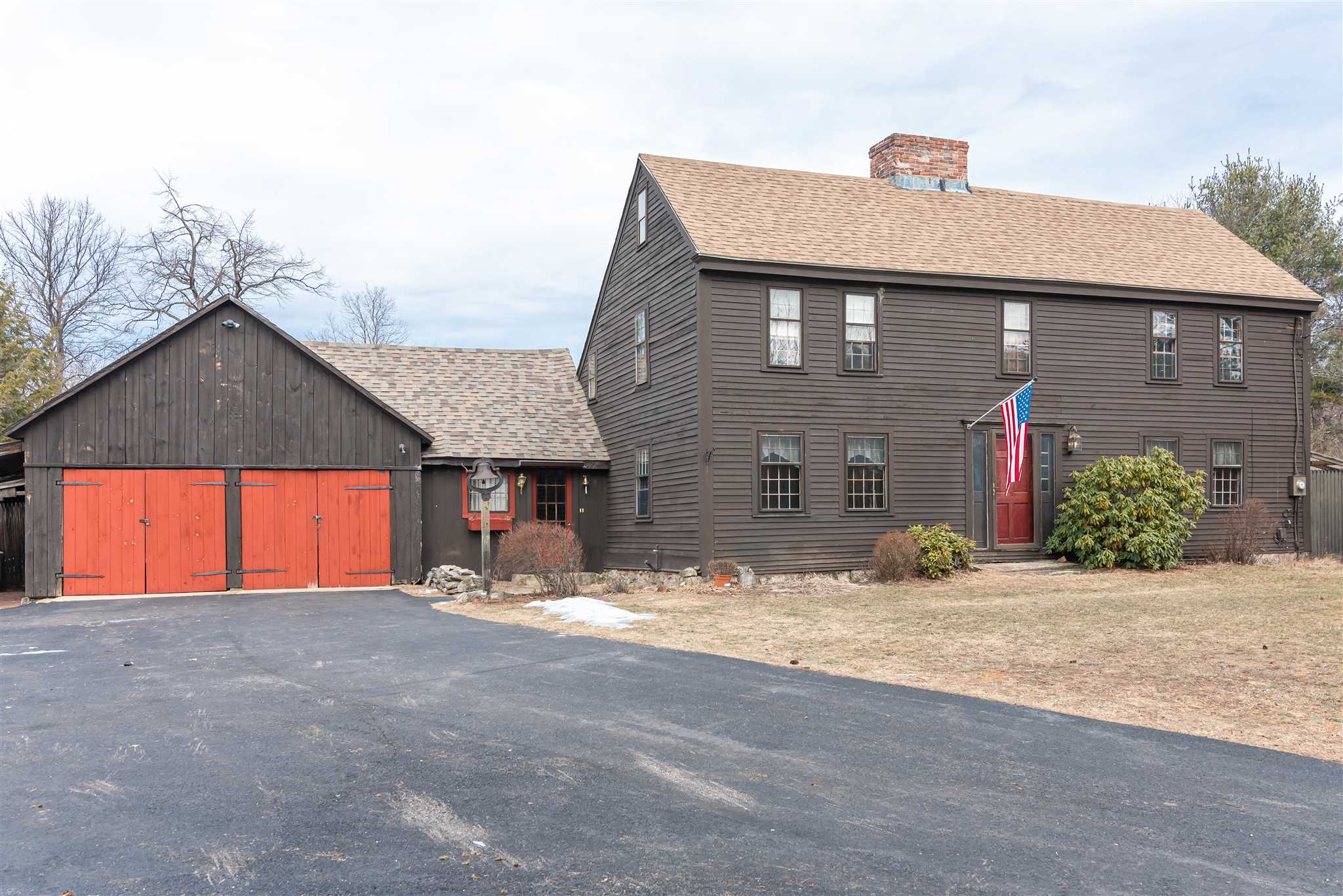94 Seaverns Bridge Road Amherst, NH 03031 - Photo 1 of 40