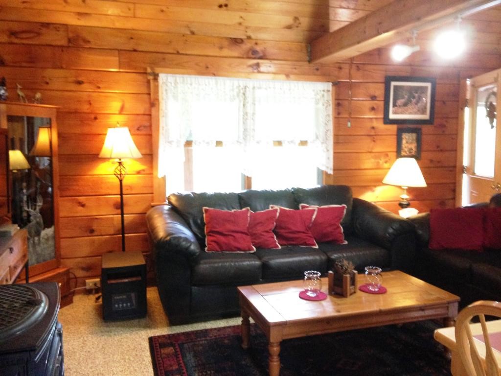 77 Wagon Wheel Road Littleton, NH 03561 - Photo 3 of 36