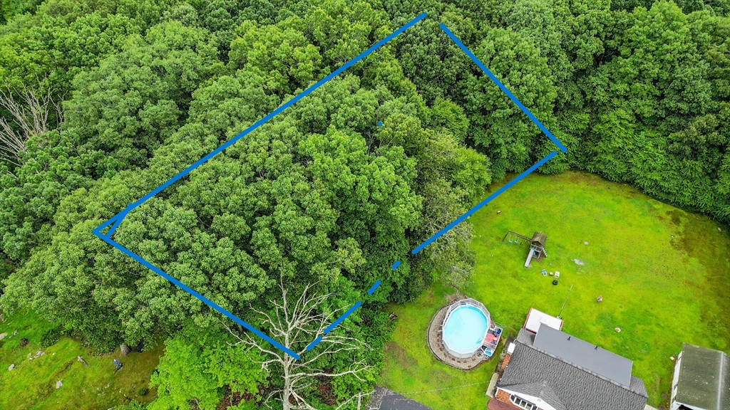 23 Aurora Street Worcester, MA 01607 - Photo 6 of 6