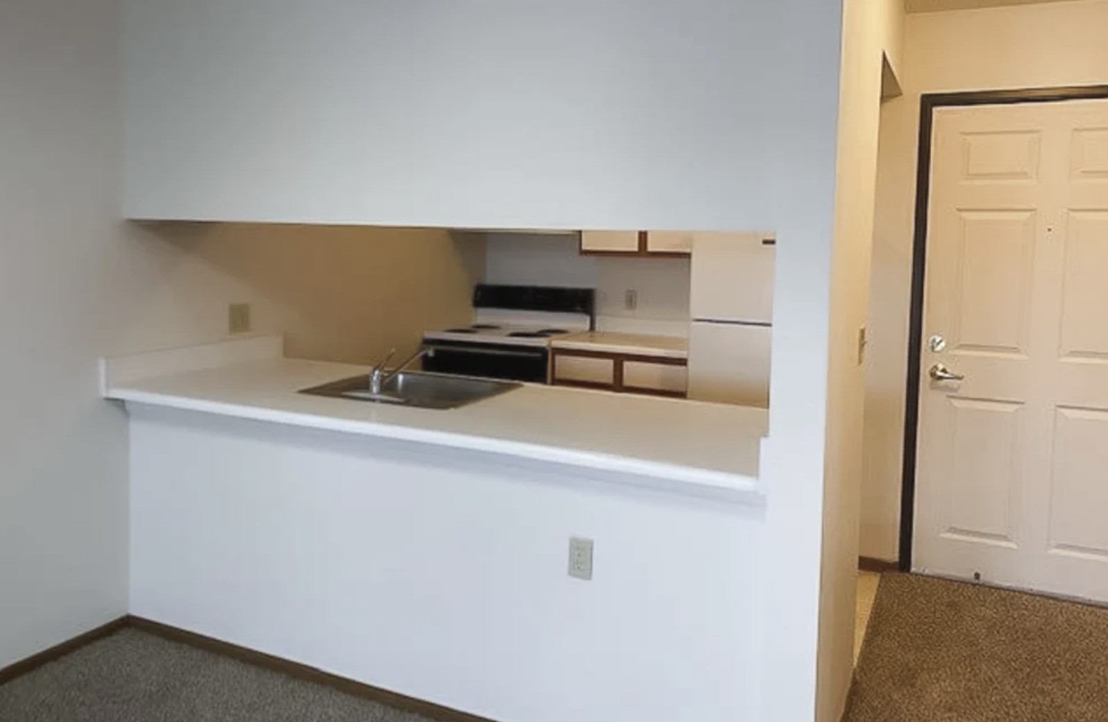 2700 Marfitt Road East Lansing, MI 48823 - Photo 12 of 19